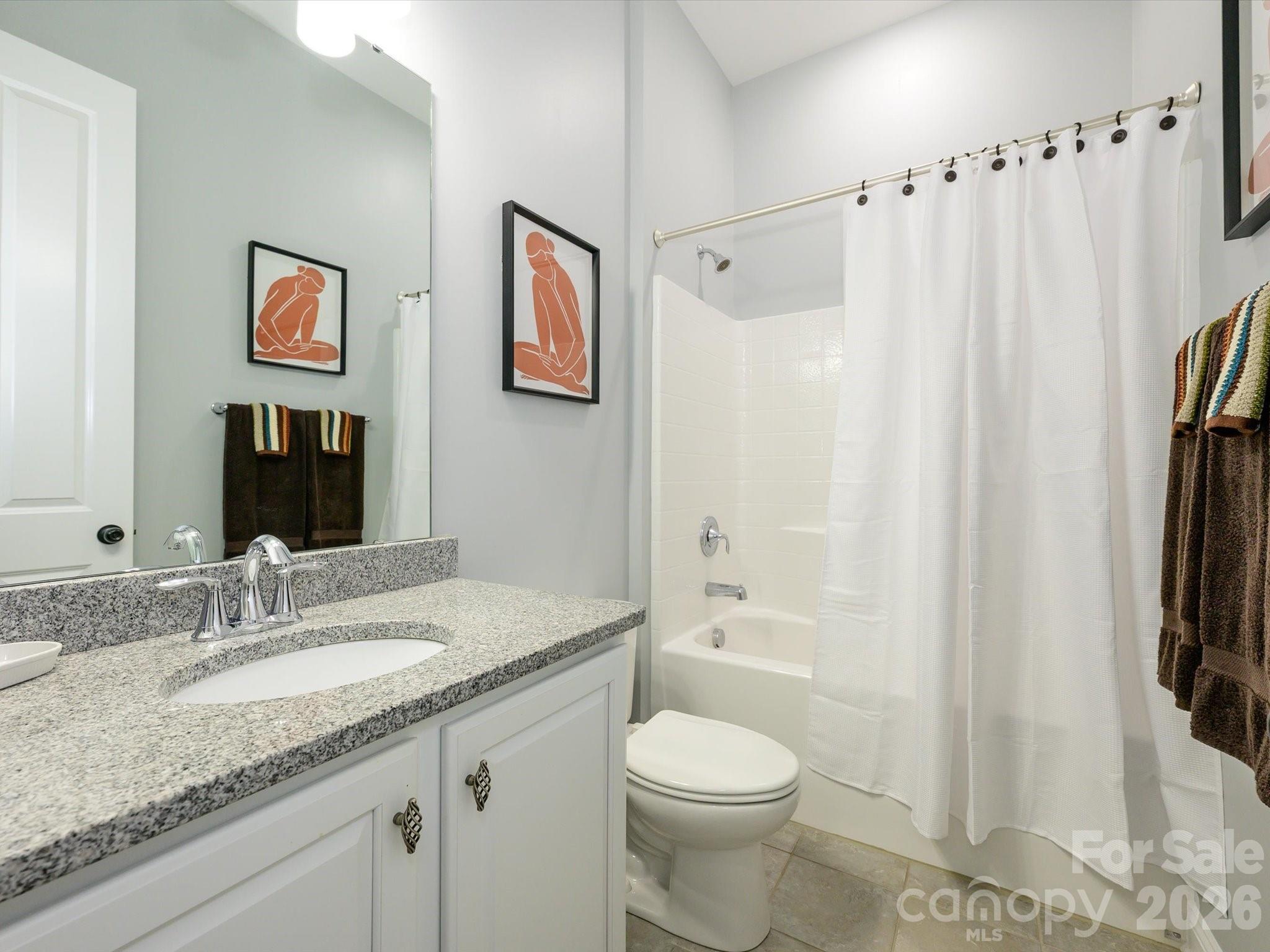 8460 Penton Place Harrisburg NC 28075