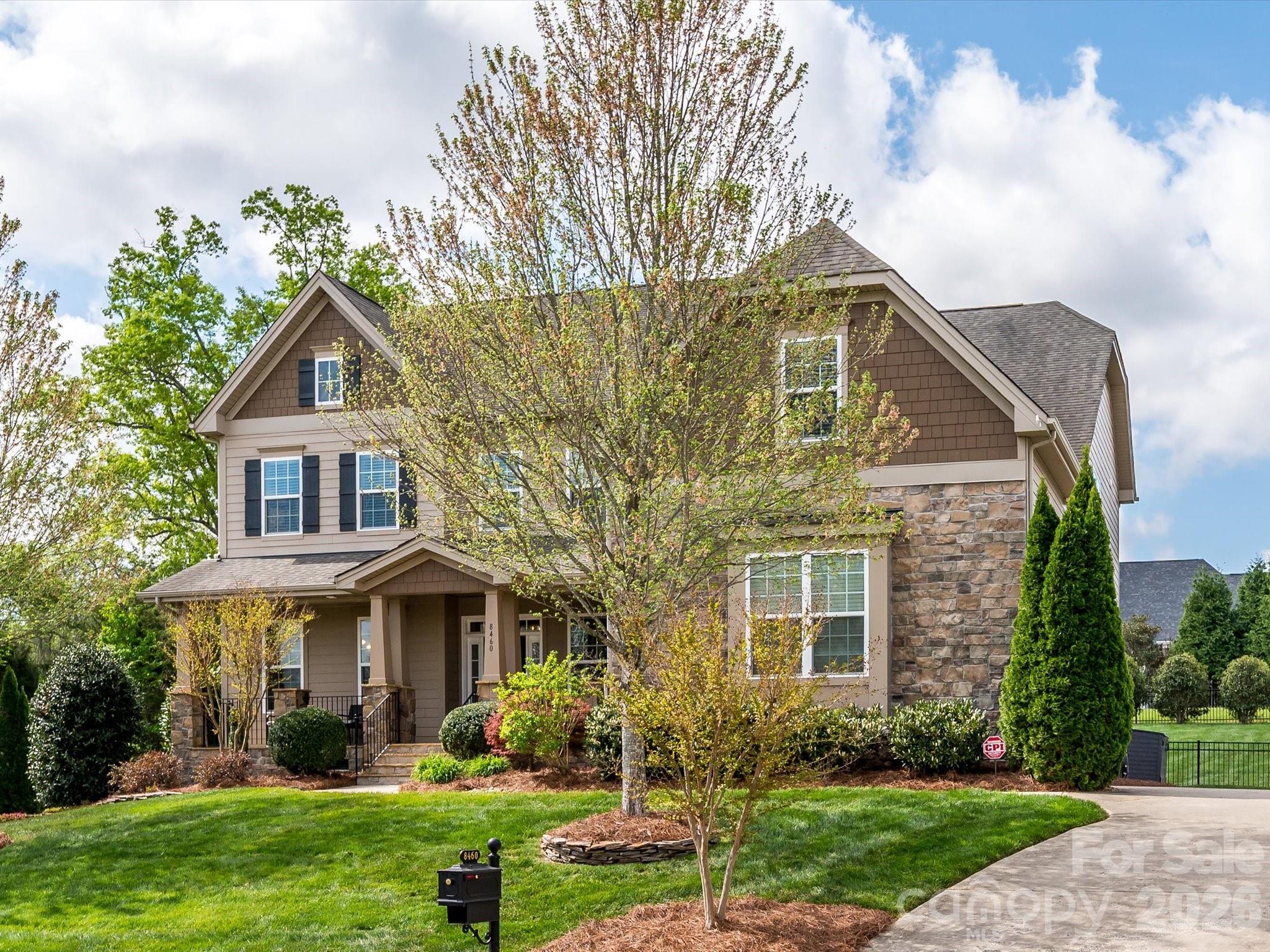 8460 Penton Place Harrisburg NC 28075
