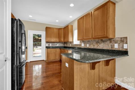 102 Coral Lane Mooresville NC 28117