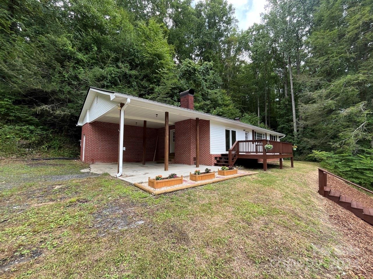 3178 Penland Road Spruce Pine NC 28777