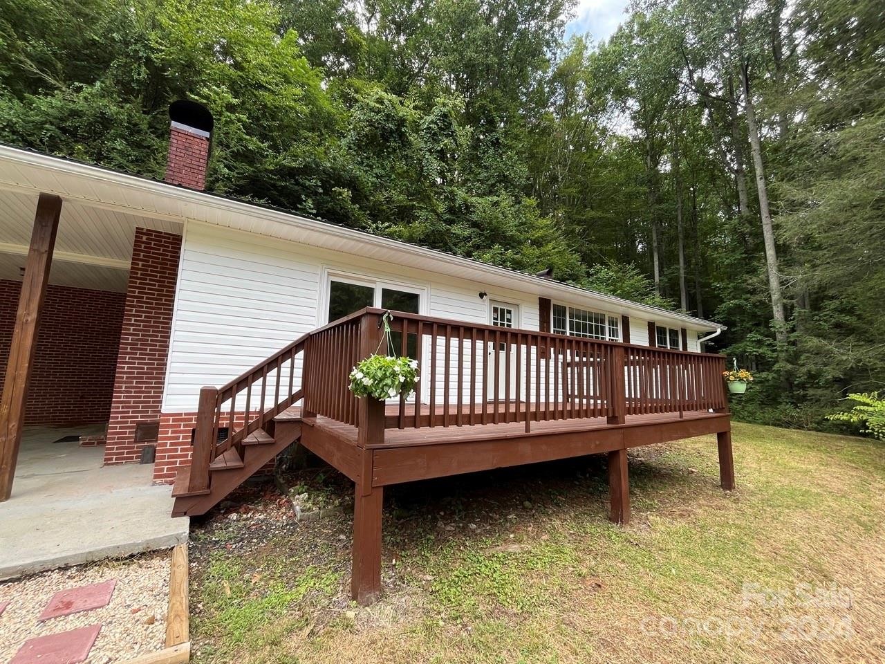 3178 Penland Road Spruce Pine NC 28777
