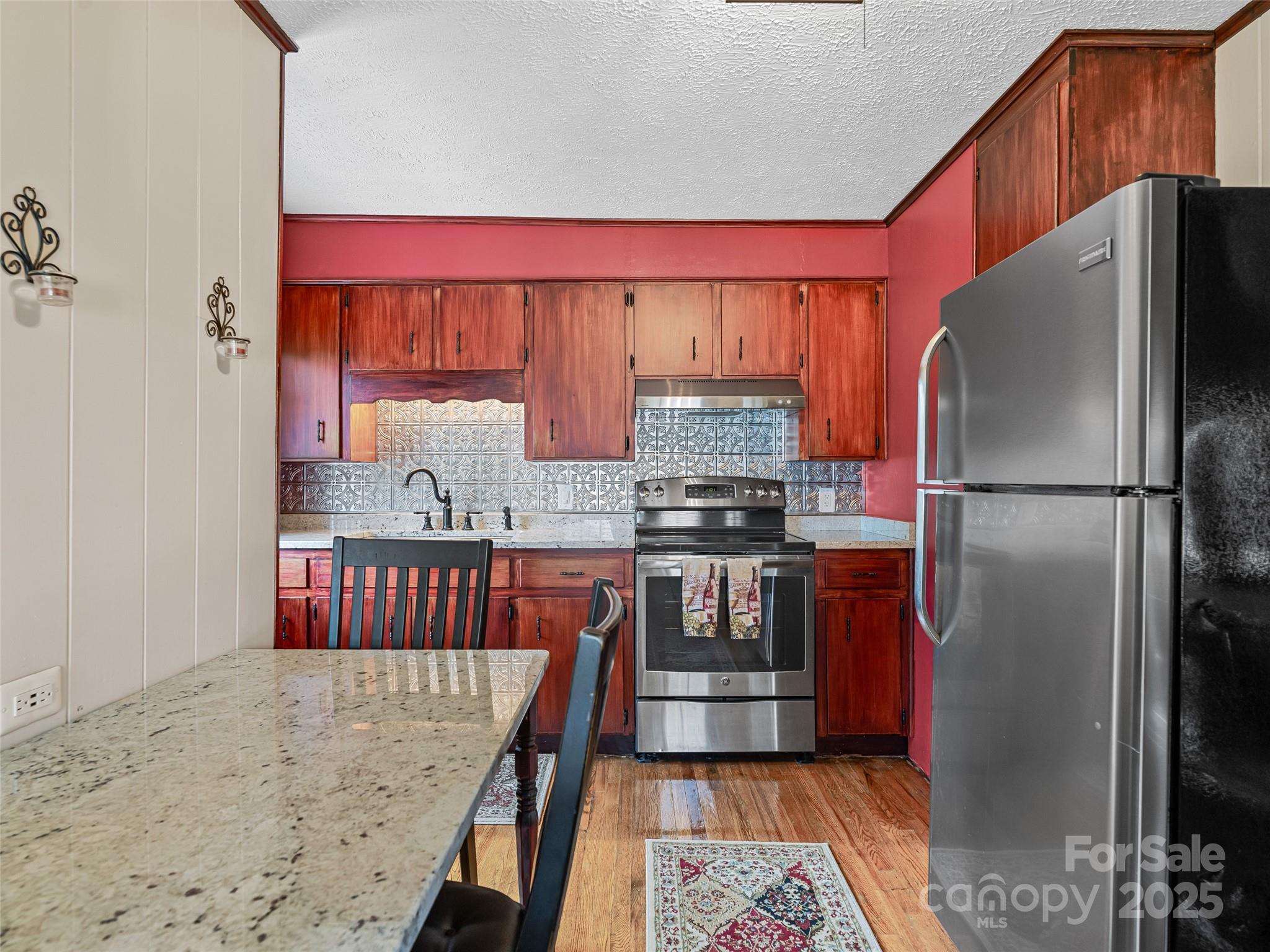 10 Old Pisgah Highway Candler NC 28715