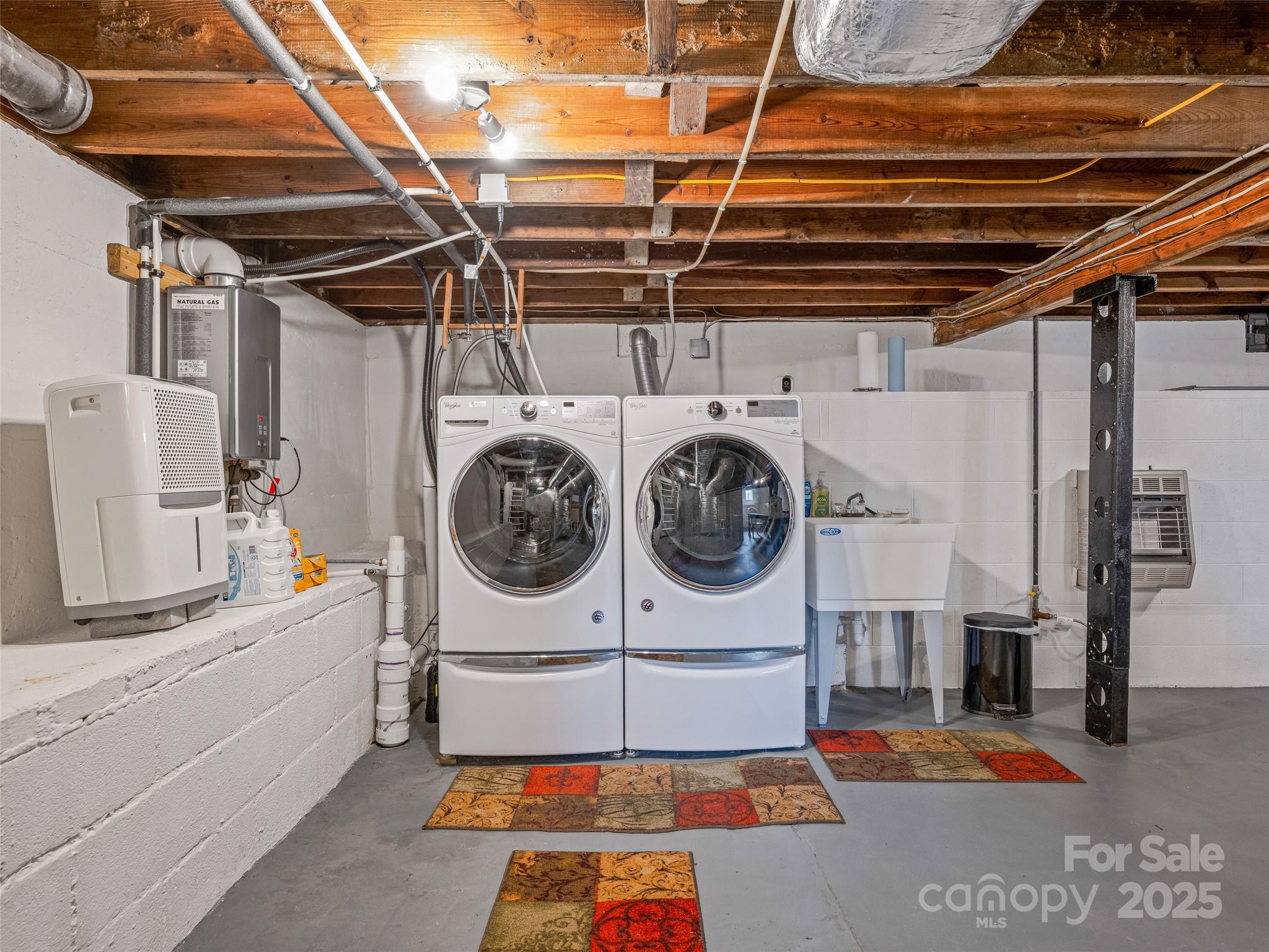 10 Old Pisgah Highway Candler NC 28715