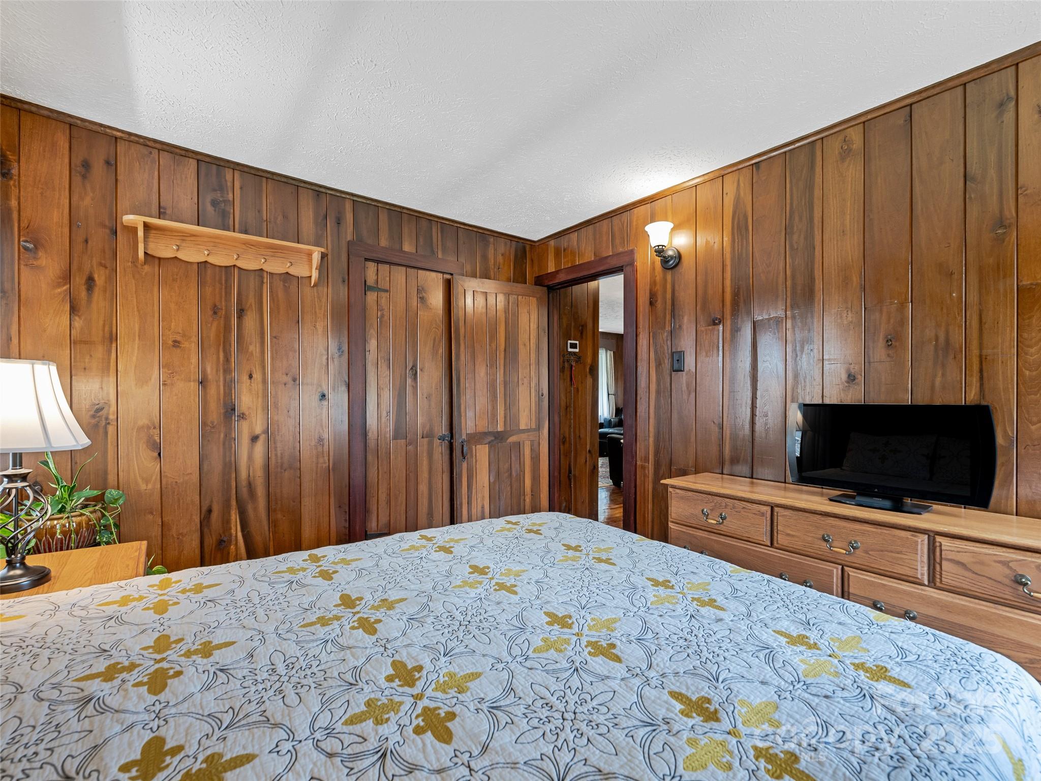 10 Old Pisgah Highway Candler NC 28715