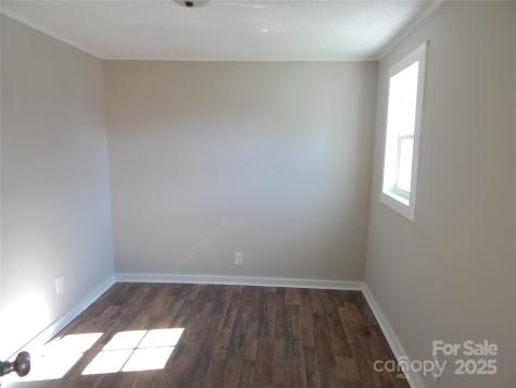 1033 4th Street Statesville NC 28677