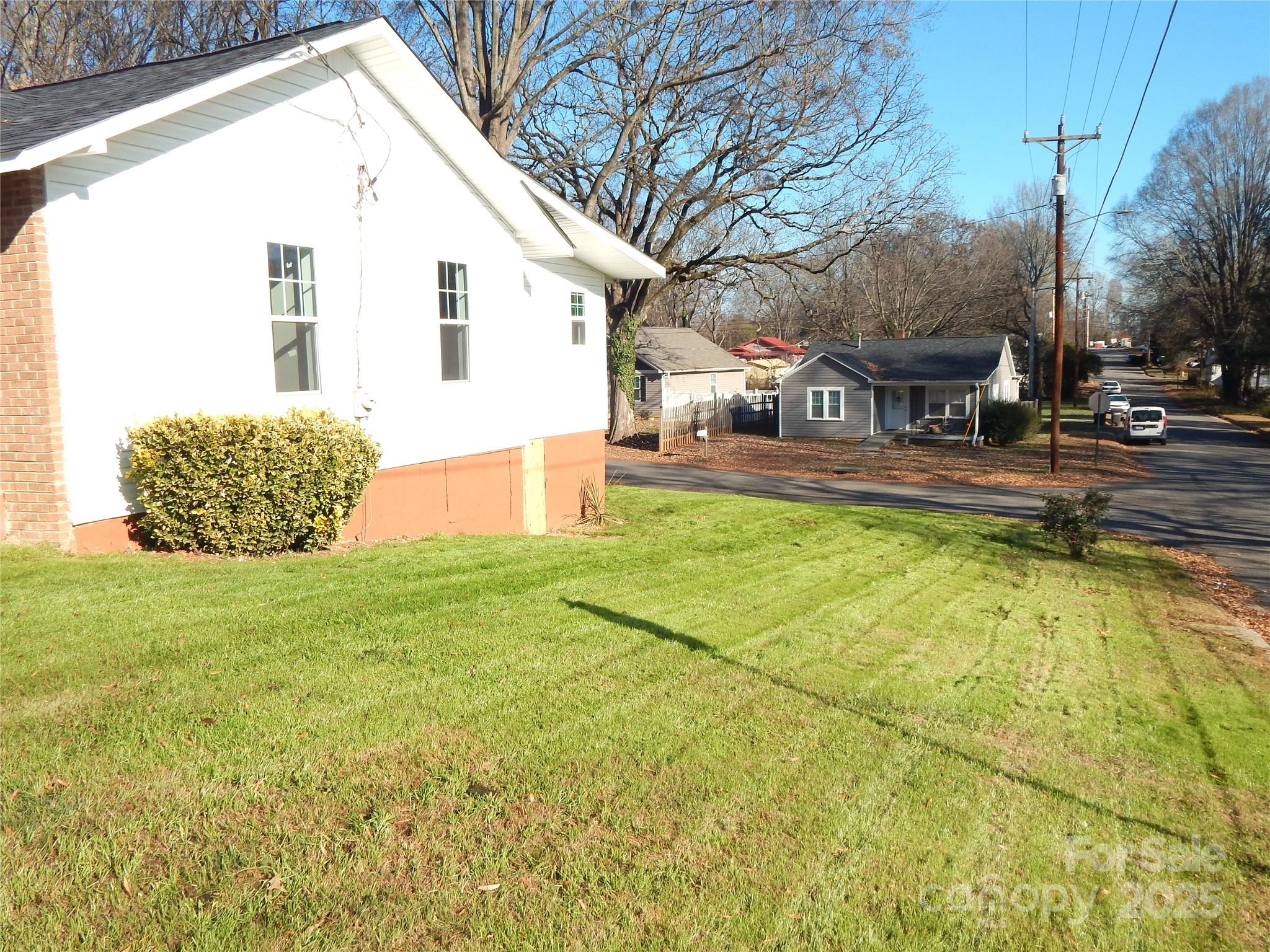 1033 4th Street Statesville NC 28677