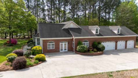 4307 Edgeland Road Edgemoor SC 29712