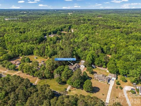 4307 Edgeland Road Edgemoor SC 29712