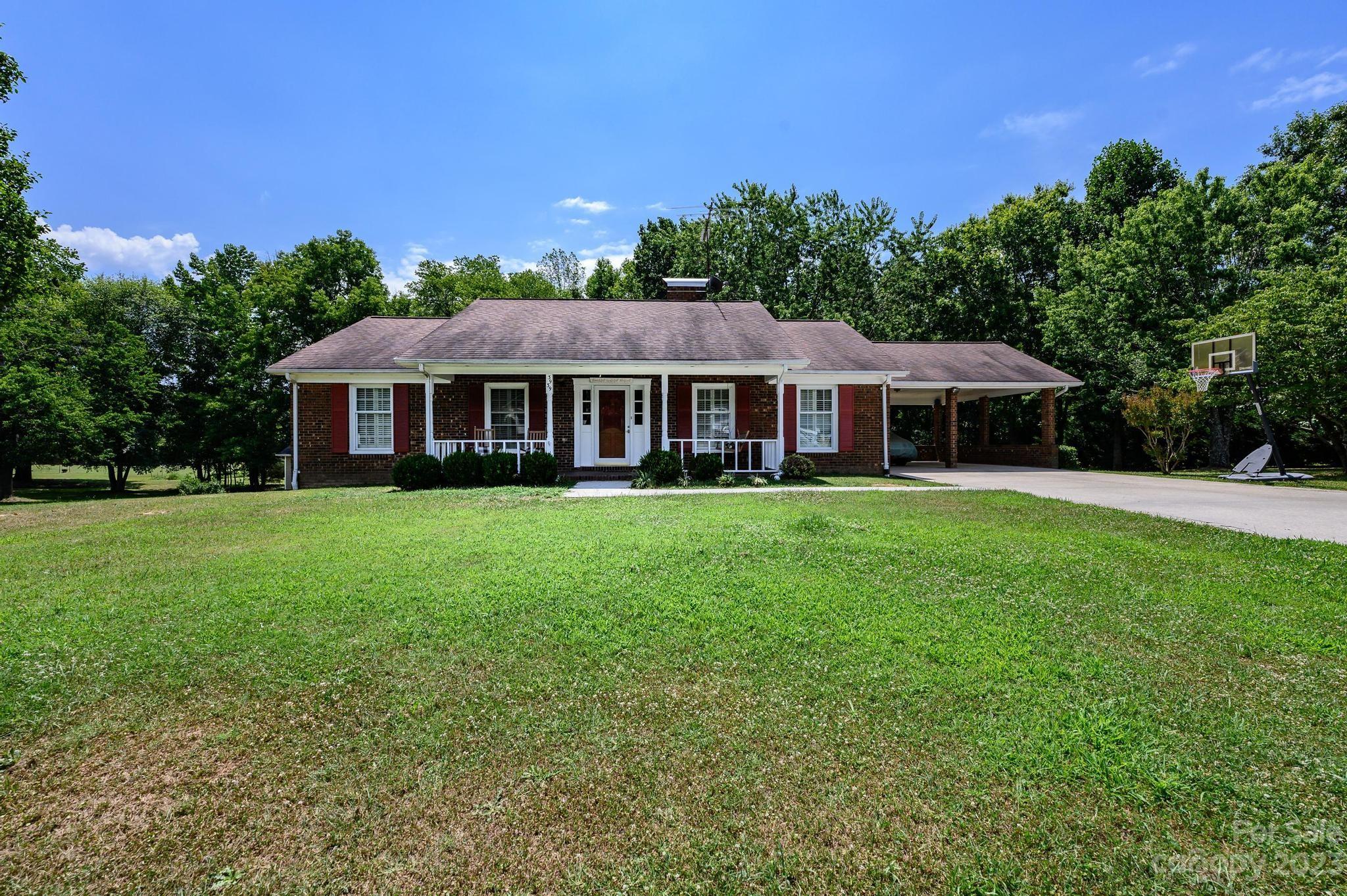 3939 Peach Street Newton NC 28658