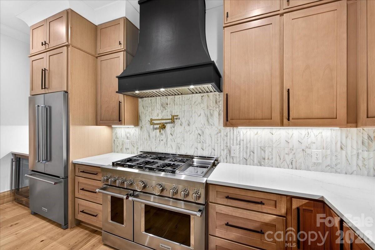 725 Hillside Avenue Charlotte NC 28209