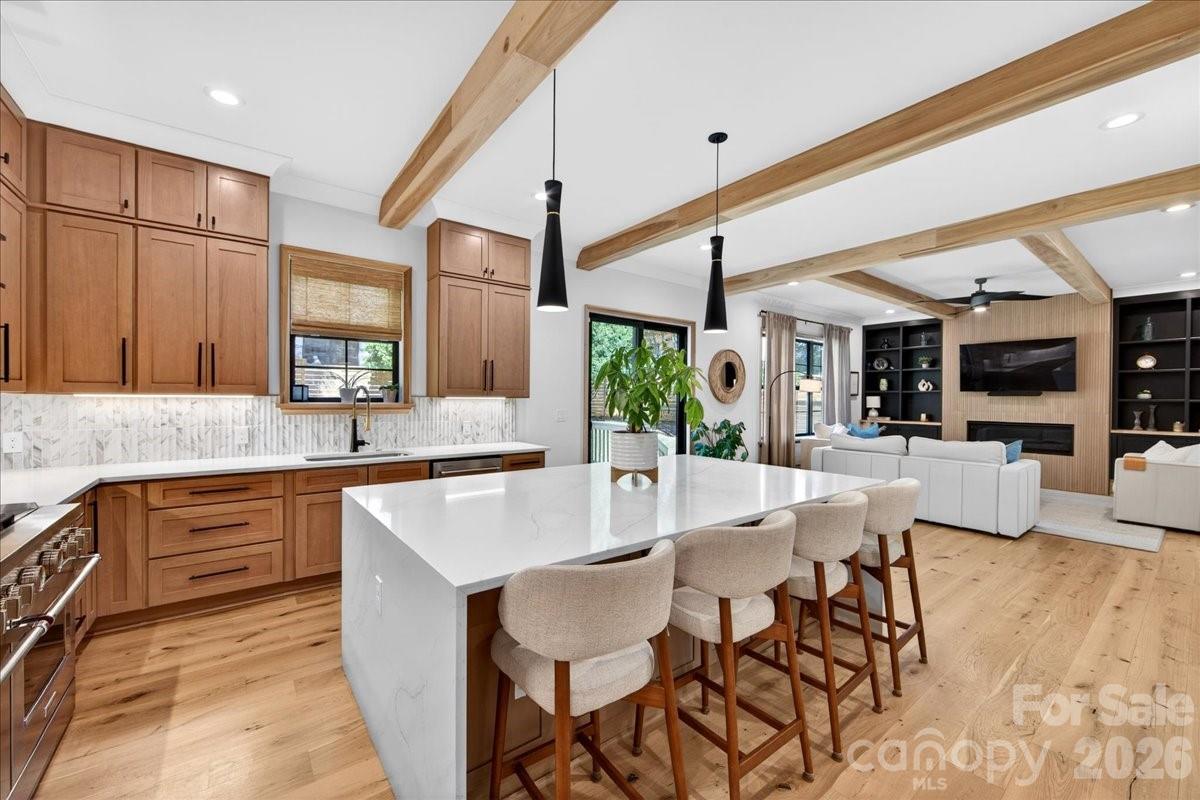 725 Hillside Avenue Charlotte NC 28209