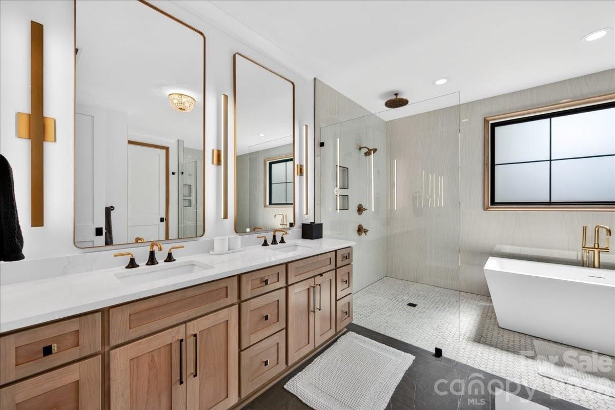 725 Hillside Avenue Charlotte NC 28209