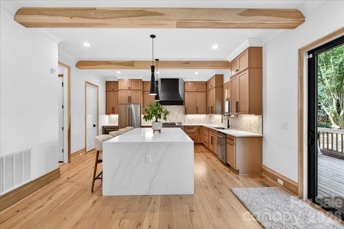 725 Hillside Avenue Charlotte NC 28209