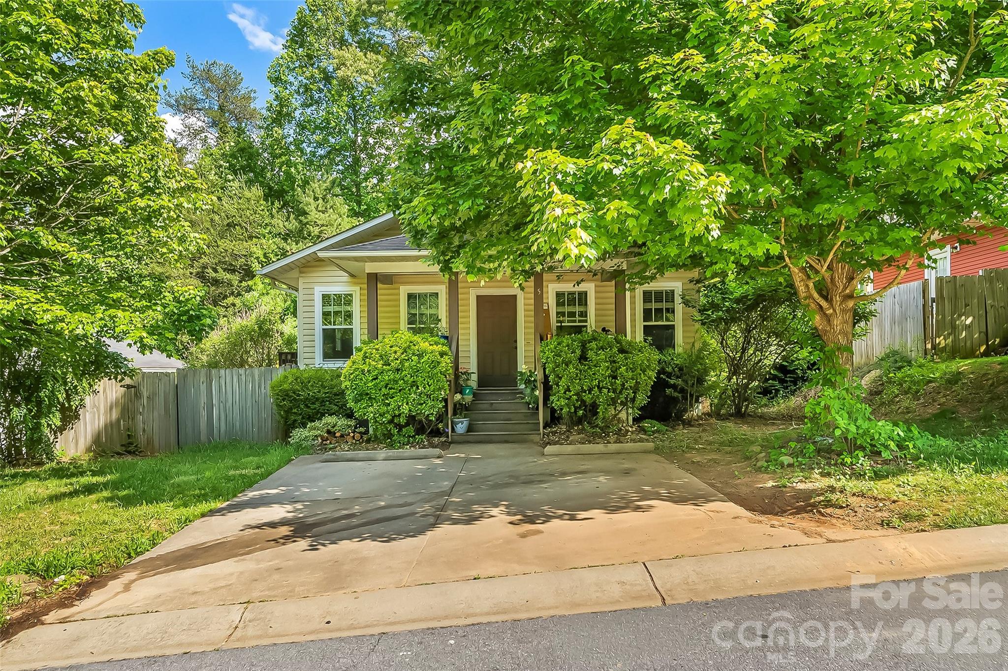 5 Springmill Drive Asheville NC 28806