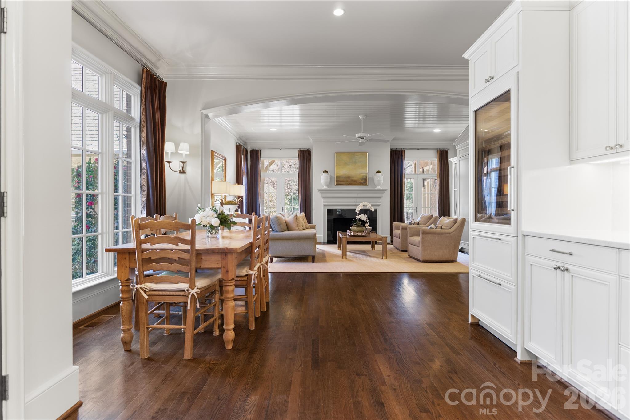 2837 Forest Drive Charlotte NC 28211