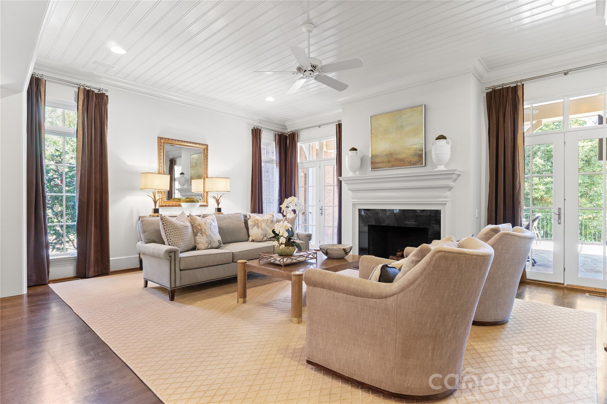 2837 Forest Drive Charlotte NC 28211