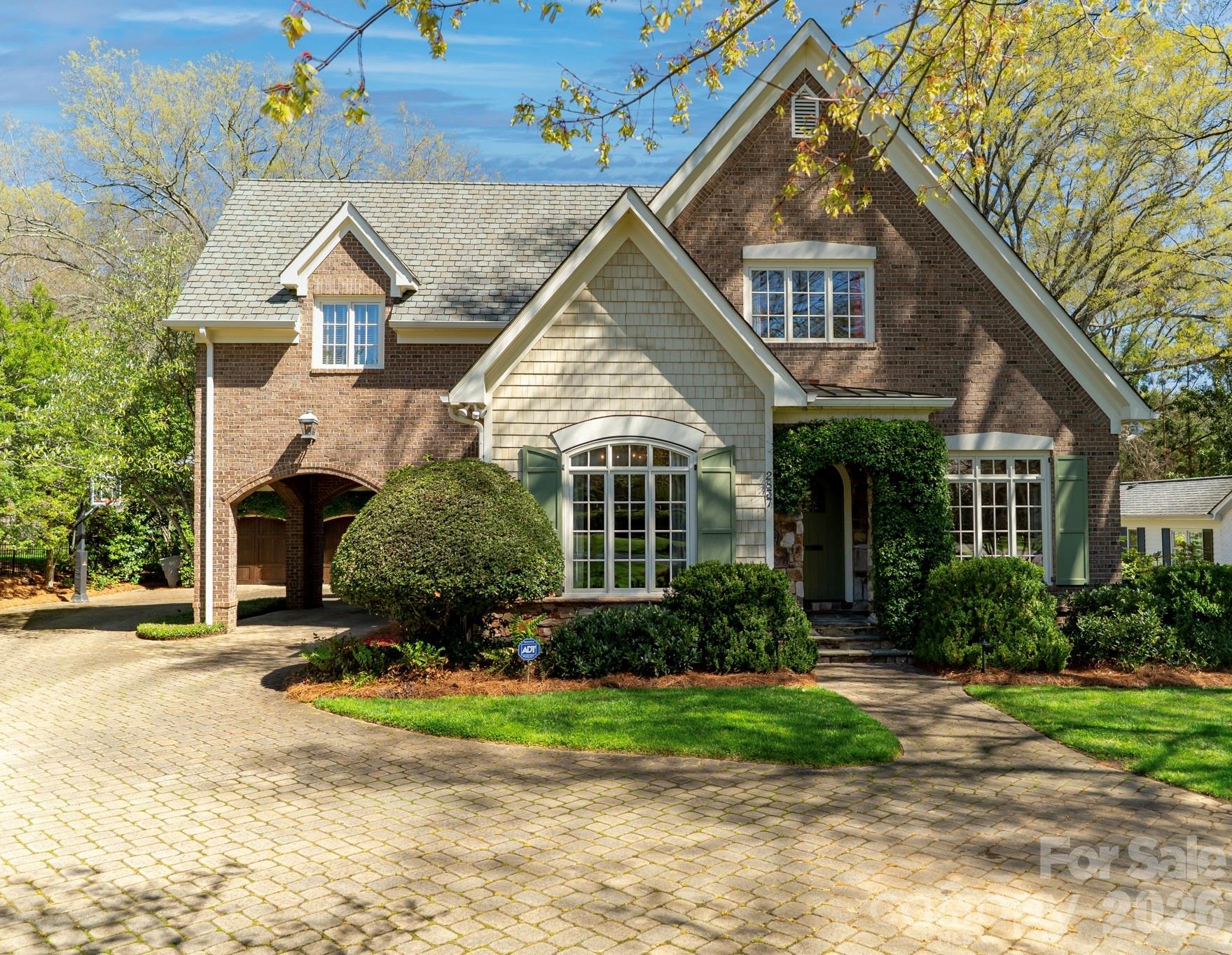 2837 Forest Drive Charlotte NC 28211