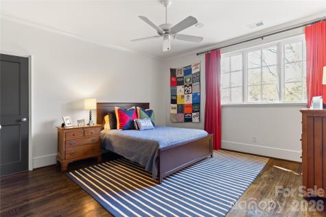 2837 Forest Drive Charlotte NC 28211