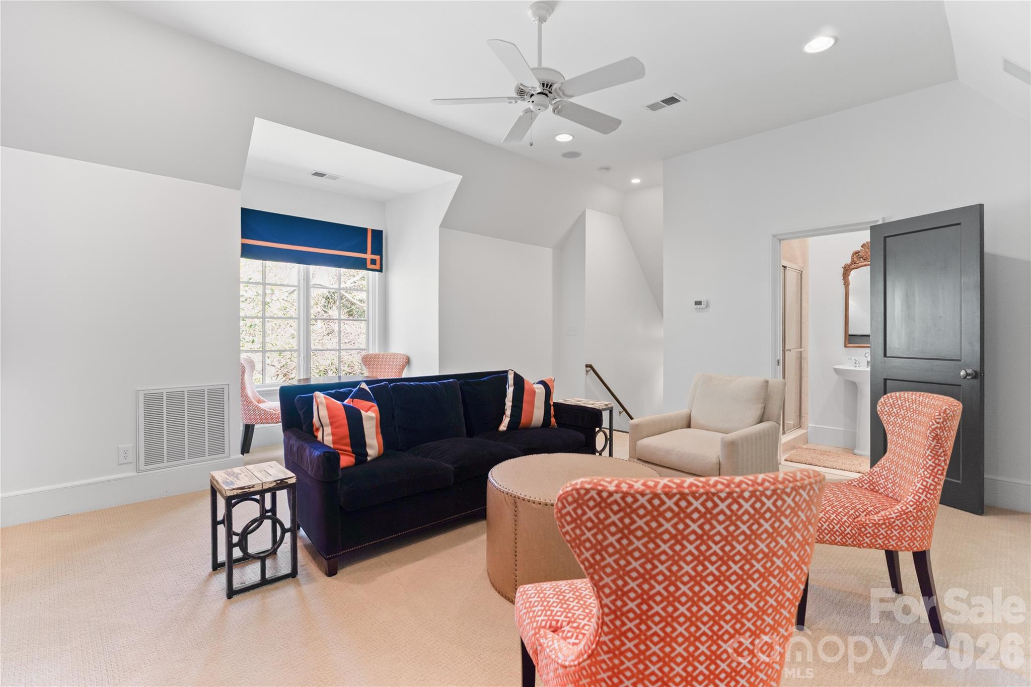 2837 Forest Drive Charlotte NC 28211