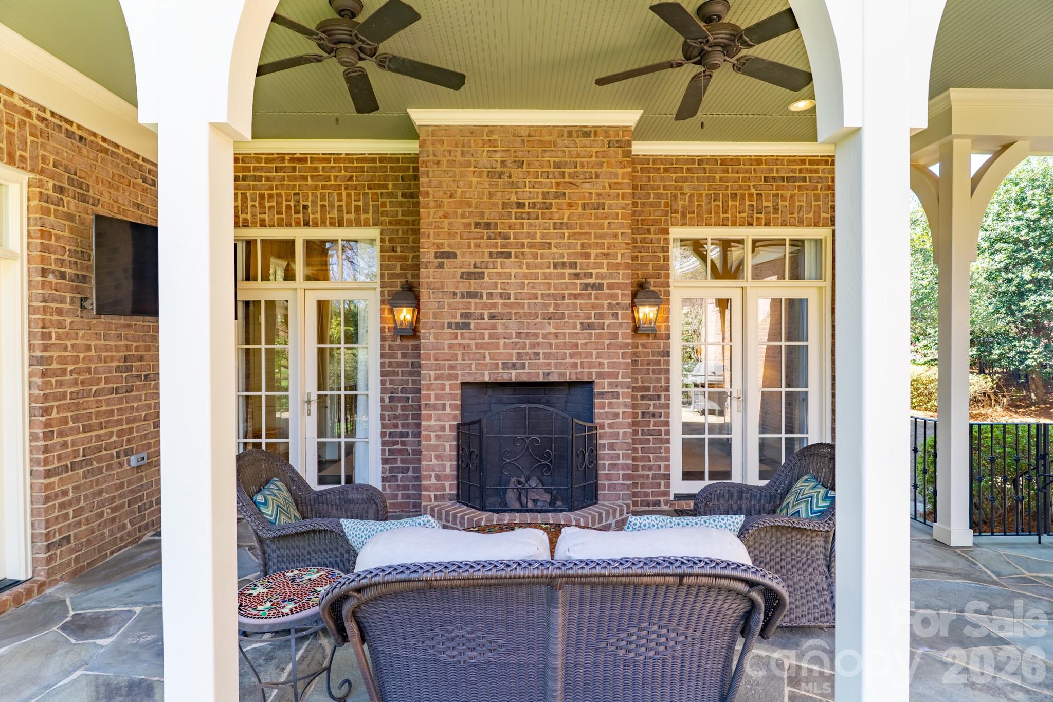 2837 Forest Drive Charlotte NC 28211