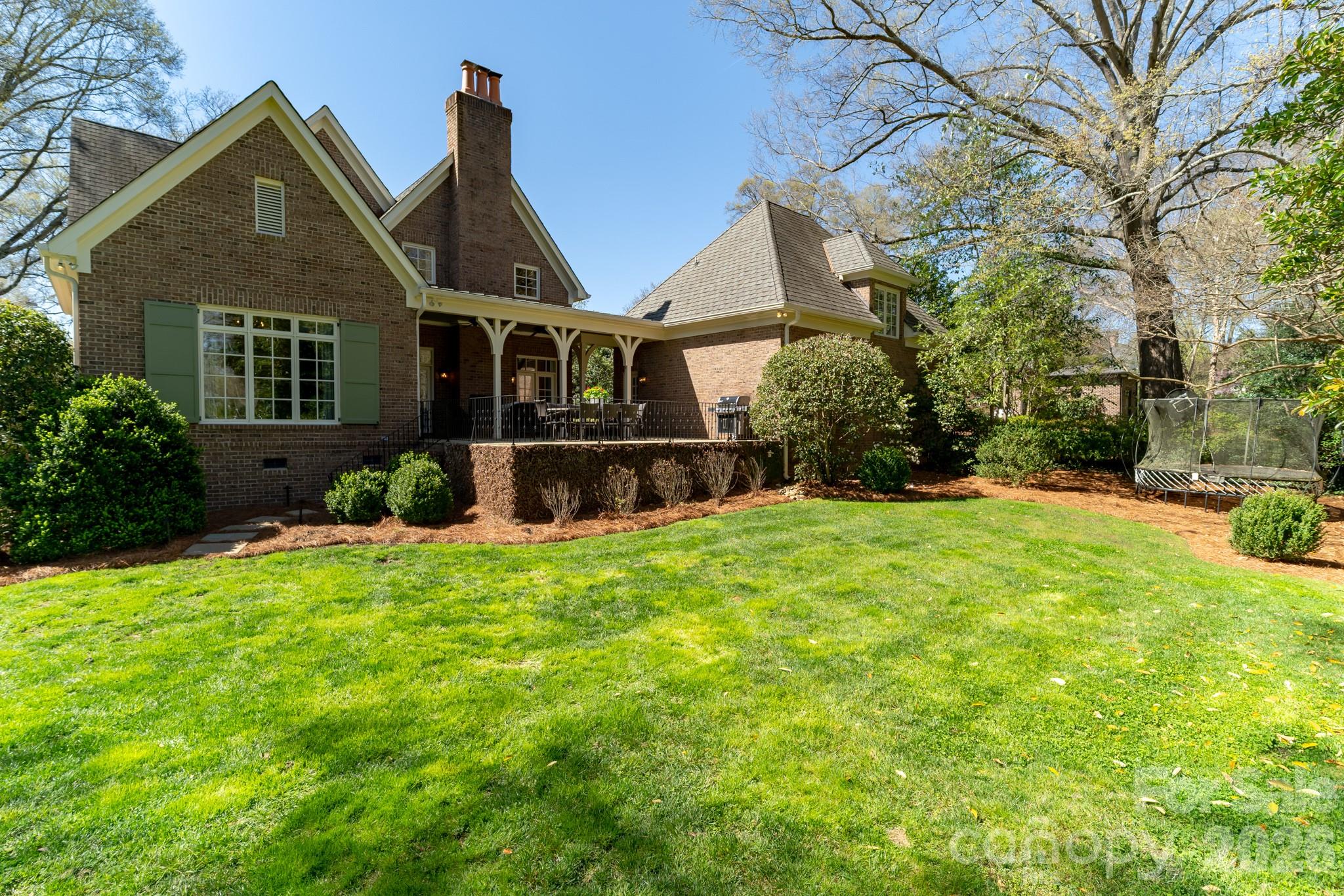 2837 Forest Drive Charlotte NC 28211
