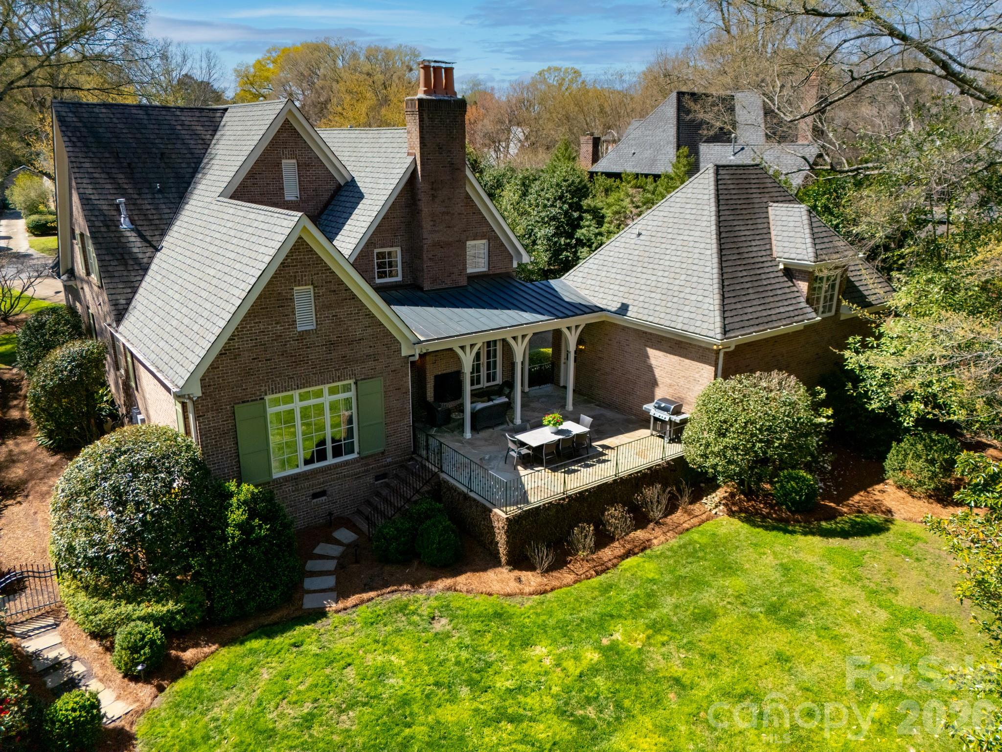 2837 Forest Drive Charlotte NC 28211