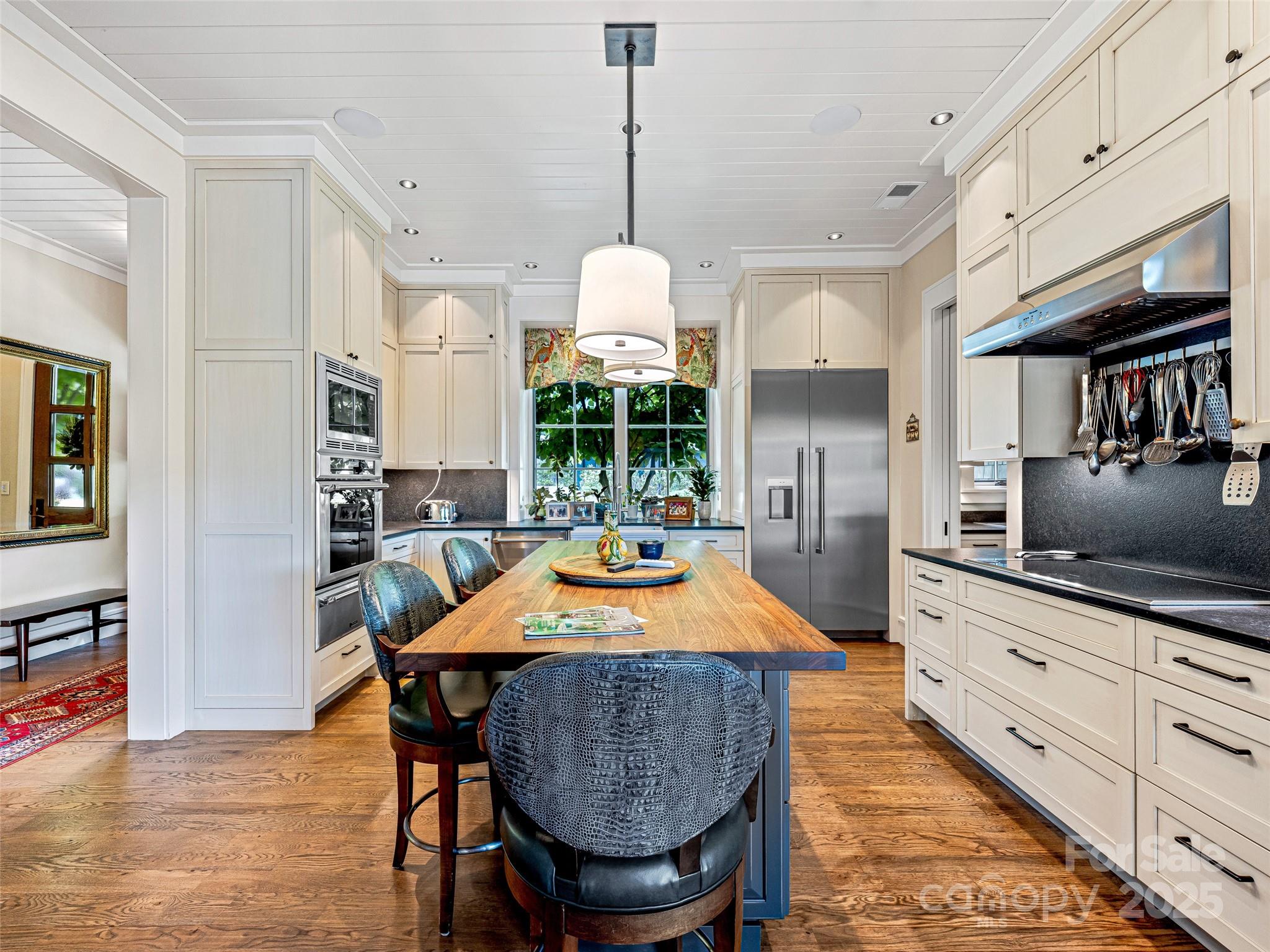 3 Bayonne Trail Asheville NC 28804