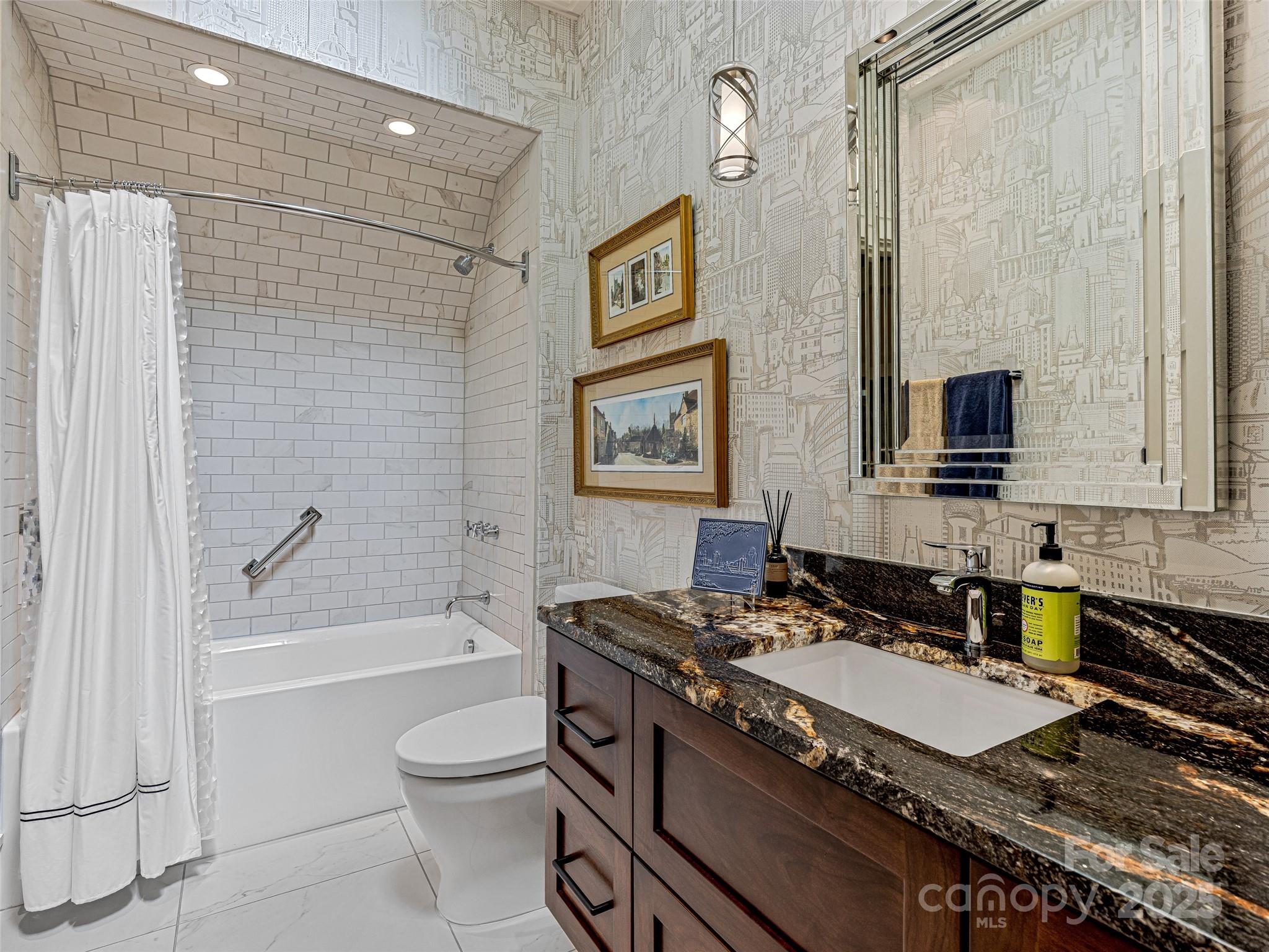 3 Bayonne Trail Asheville NC 28804