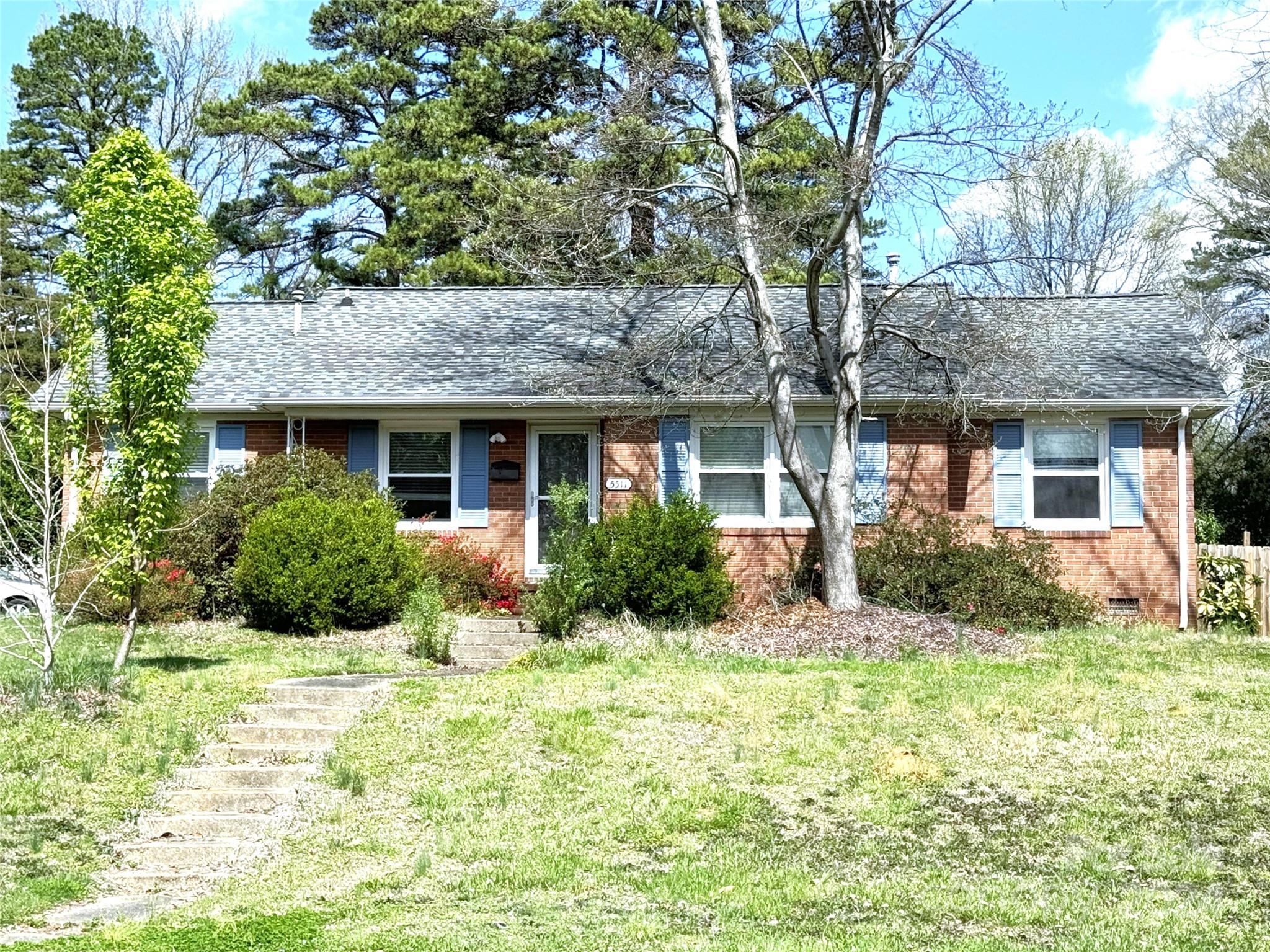 5511 Amity Place Charlotte NC 28212