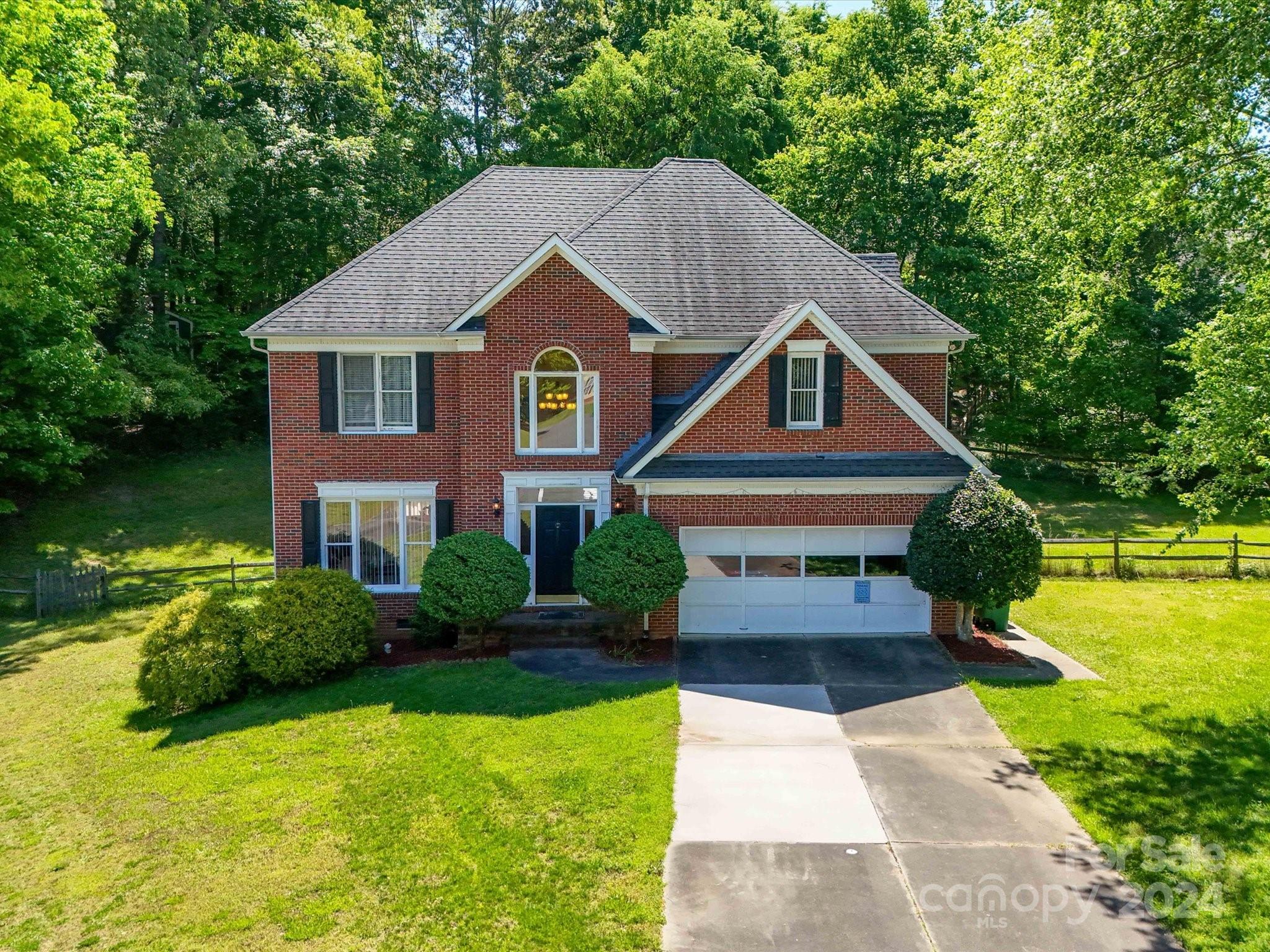 2023 Monaghan Court Matthews NC 28105