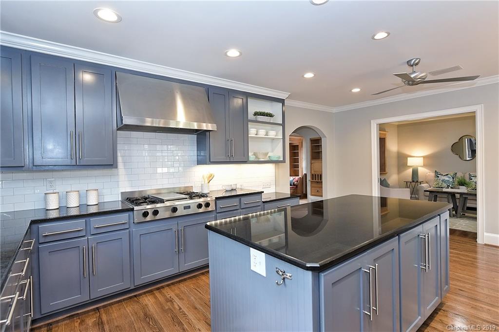2420 Danbury Street Charlotte NC 28211