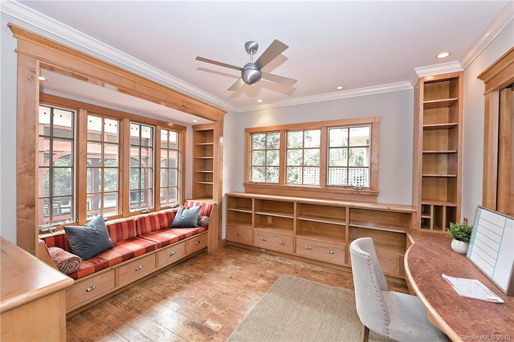 2420 Danbury Street Charlotte NC 28211