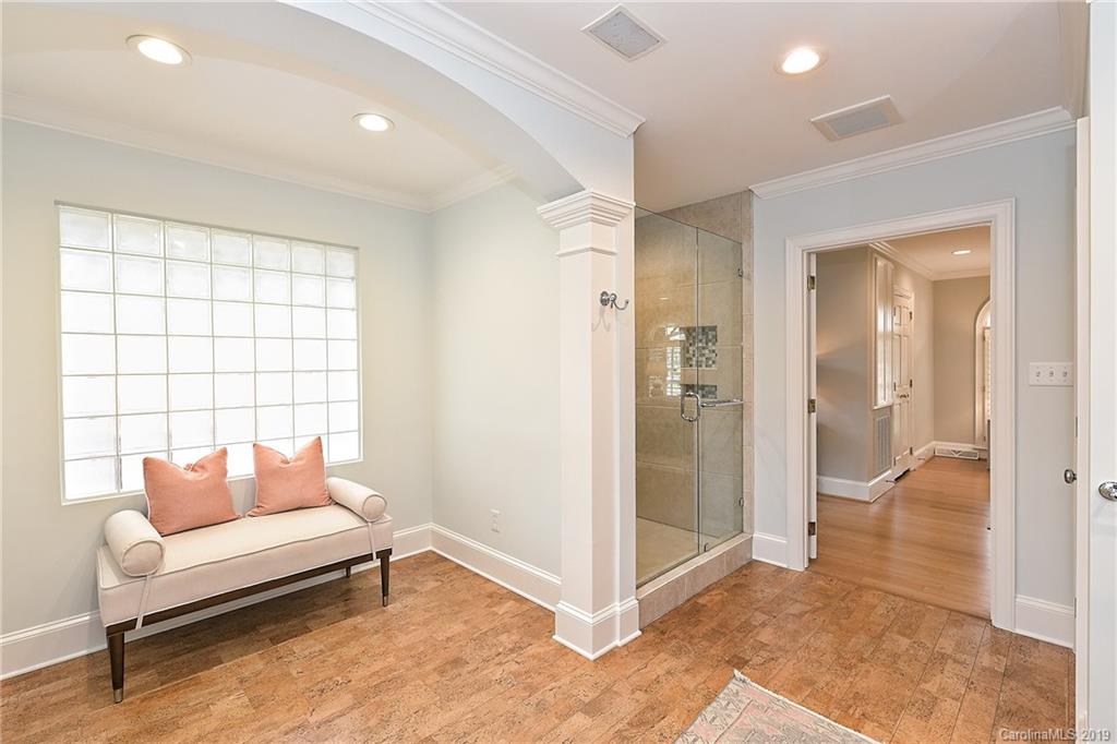 2420 Danbury Street Charlotte NC 28211