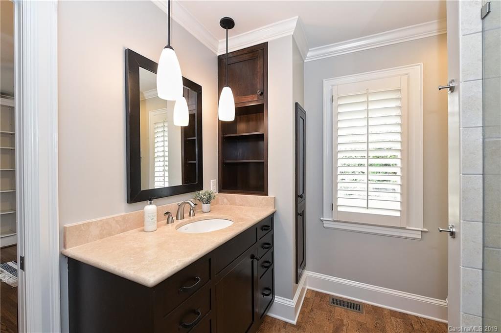 2420 Danbury Street Charlotte NC 28211