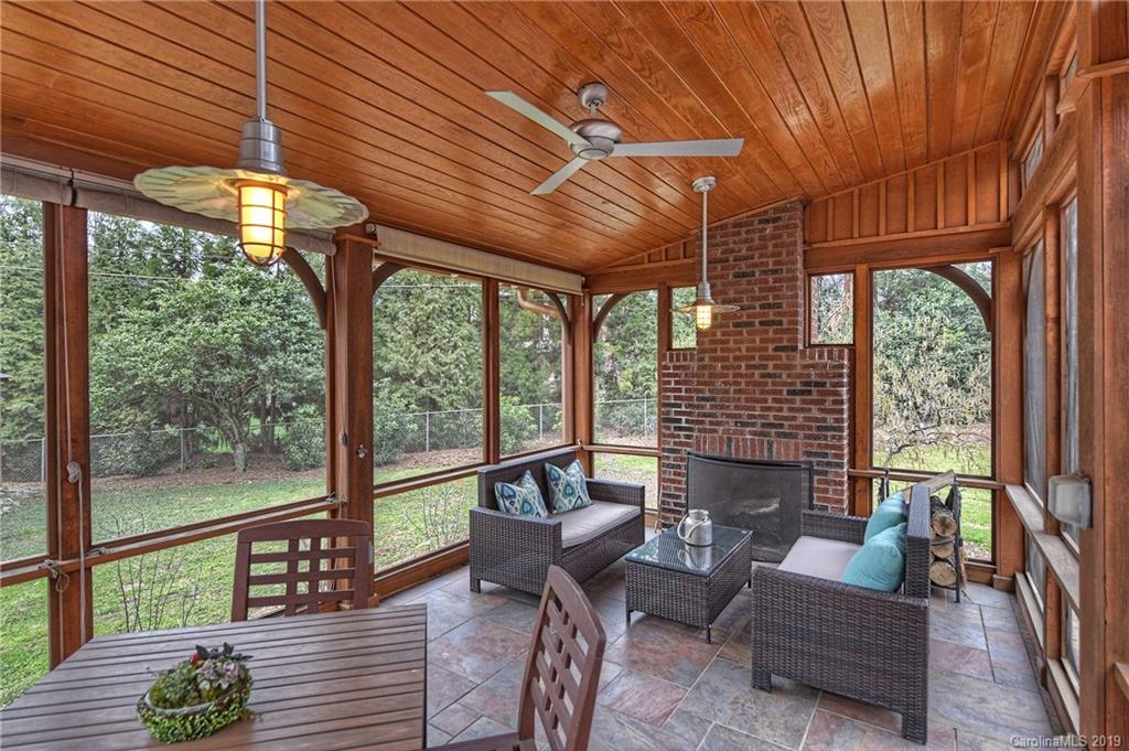 2420 Danbury Street Charlotte NC 28211