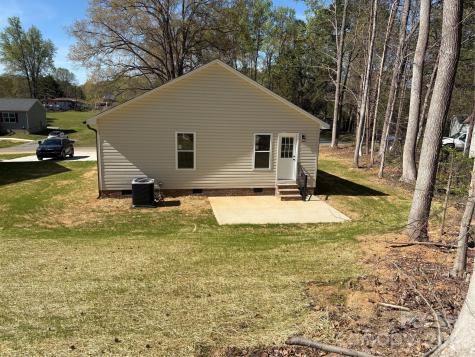 5033 Macon Street Kannapolis NC 28081