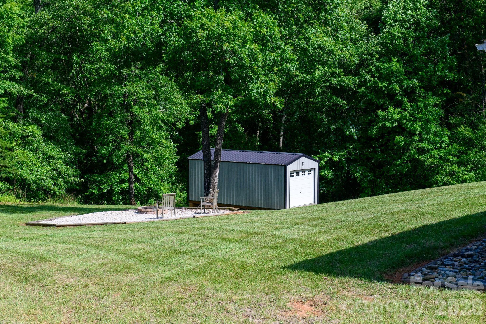 207 Mount Wesley Church Road Hiddenite NC 28636