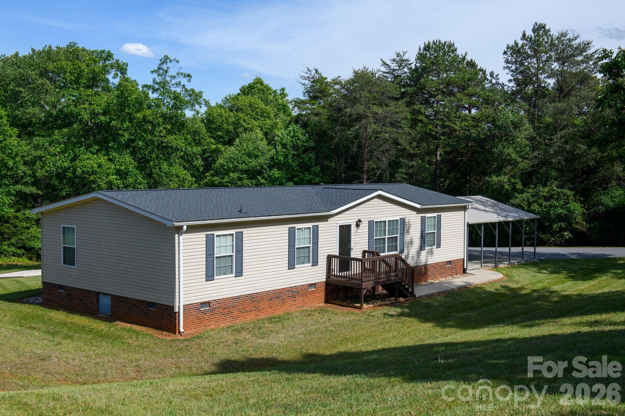 207 Mount Wesley Church Road Hiddenite NC 28636