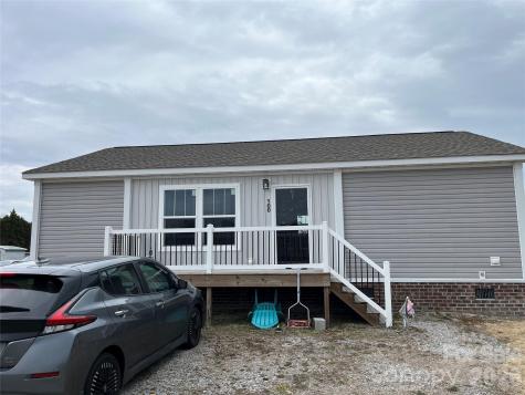 100 Amber Court Whitakers NC 27891