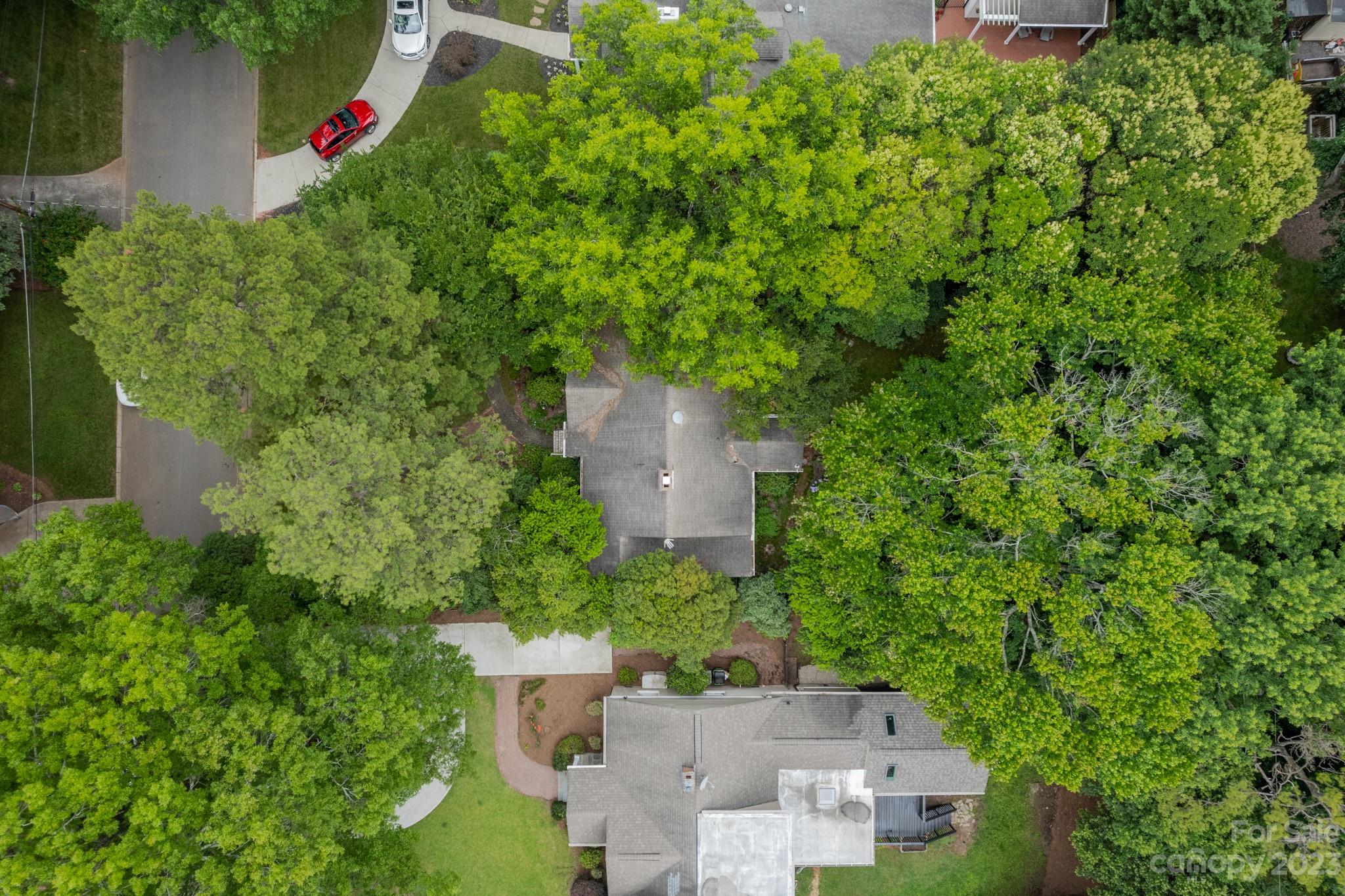 1220 Yale Place Charlotte NC 28209