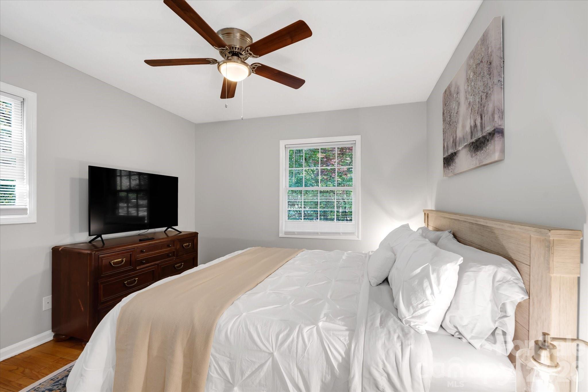23 Springwood Drive Asheville NC 28805