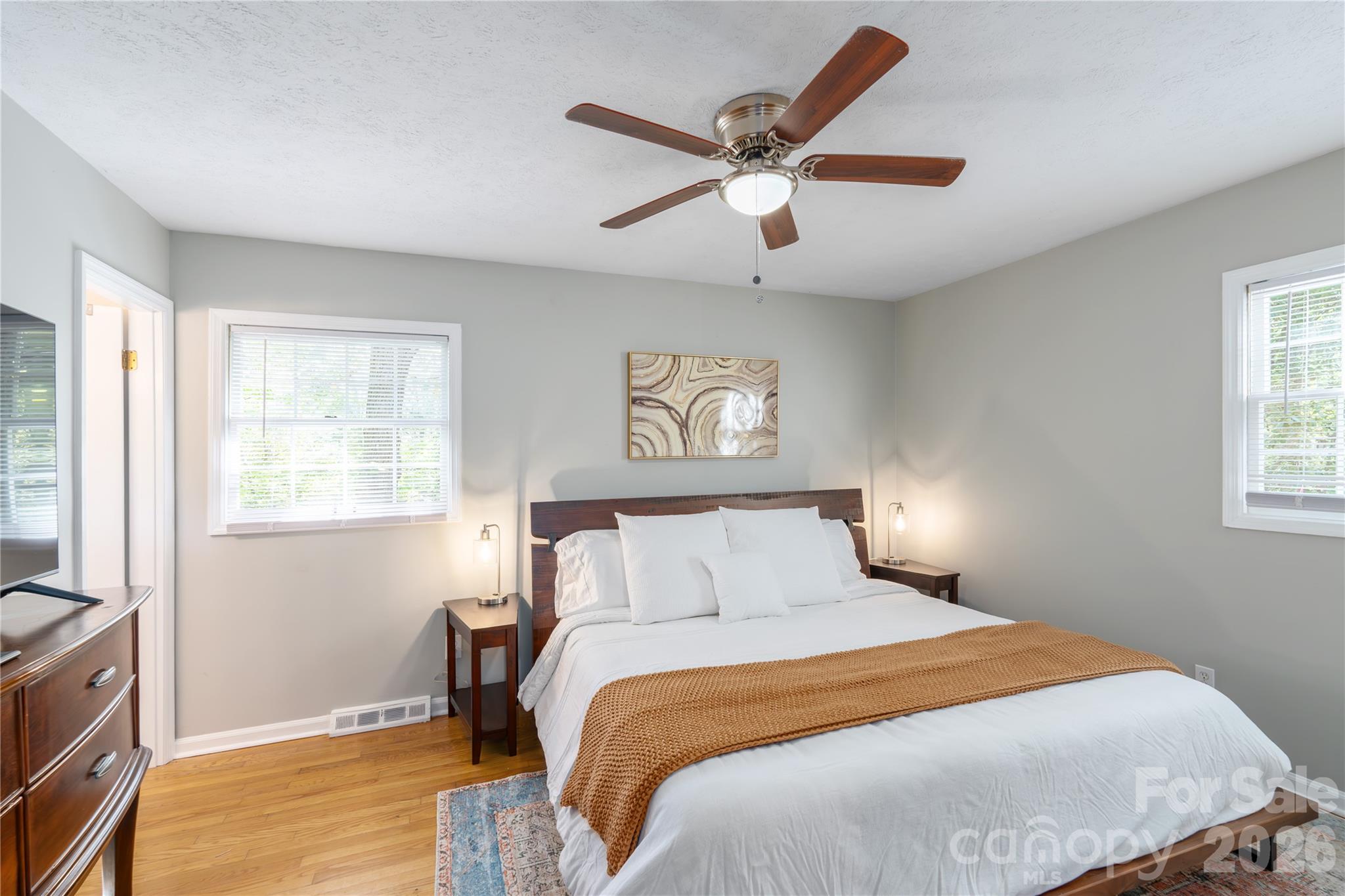 23 Springwood Drive Asheville NC 28805