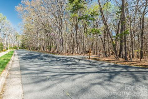 801 Reverdy Lane Matthews NC 28105