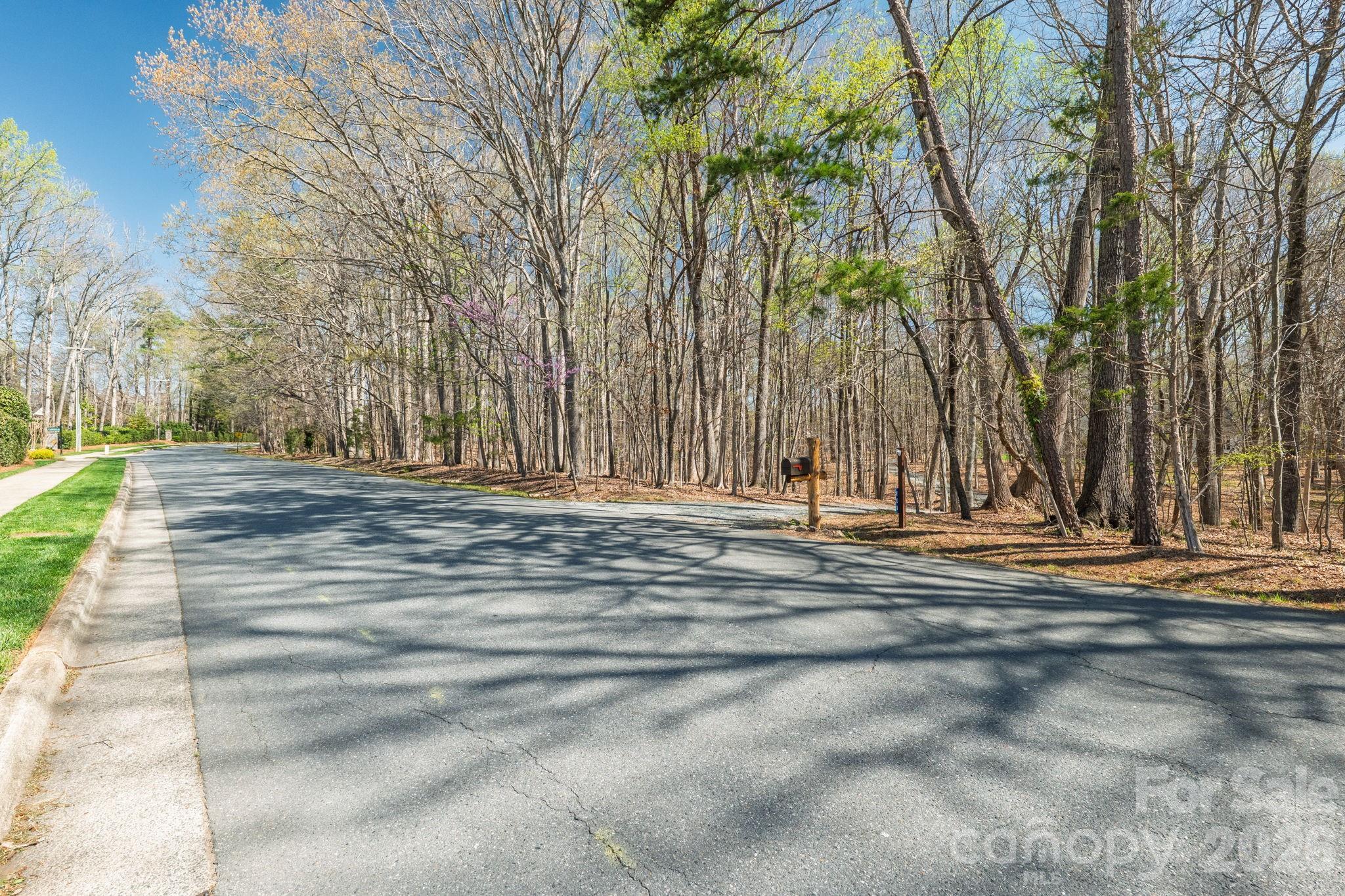 801 Reverdy Lane Matthews NC 28105