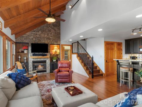 71 Ivy Ridge Road Burnsville NC 28714