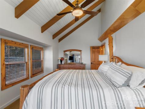 71 Ivy Ridge Road Burnsville NC 28714