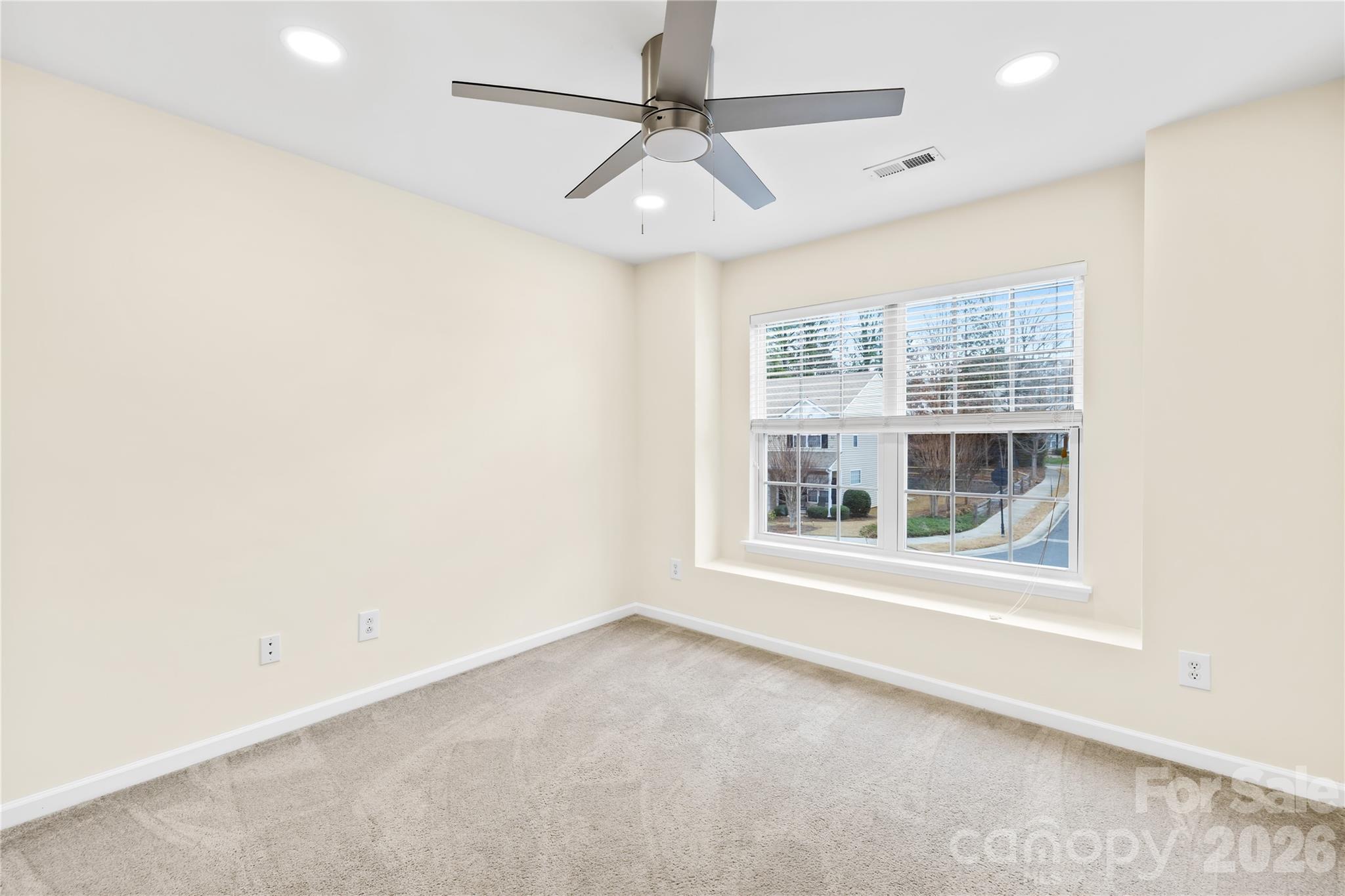 15558 Stronvar House Lane Charlotte NC 28277