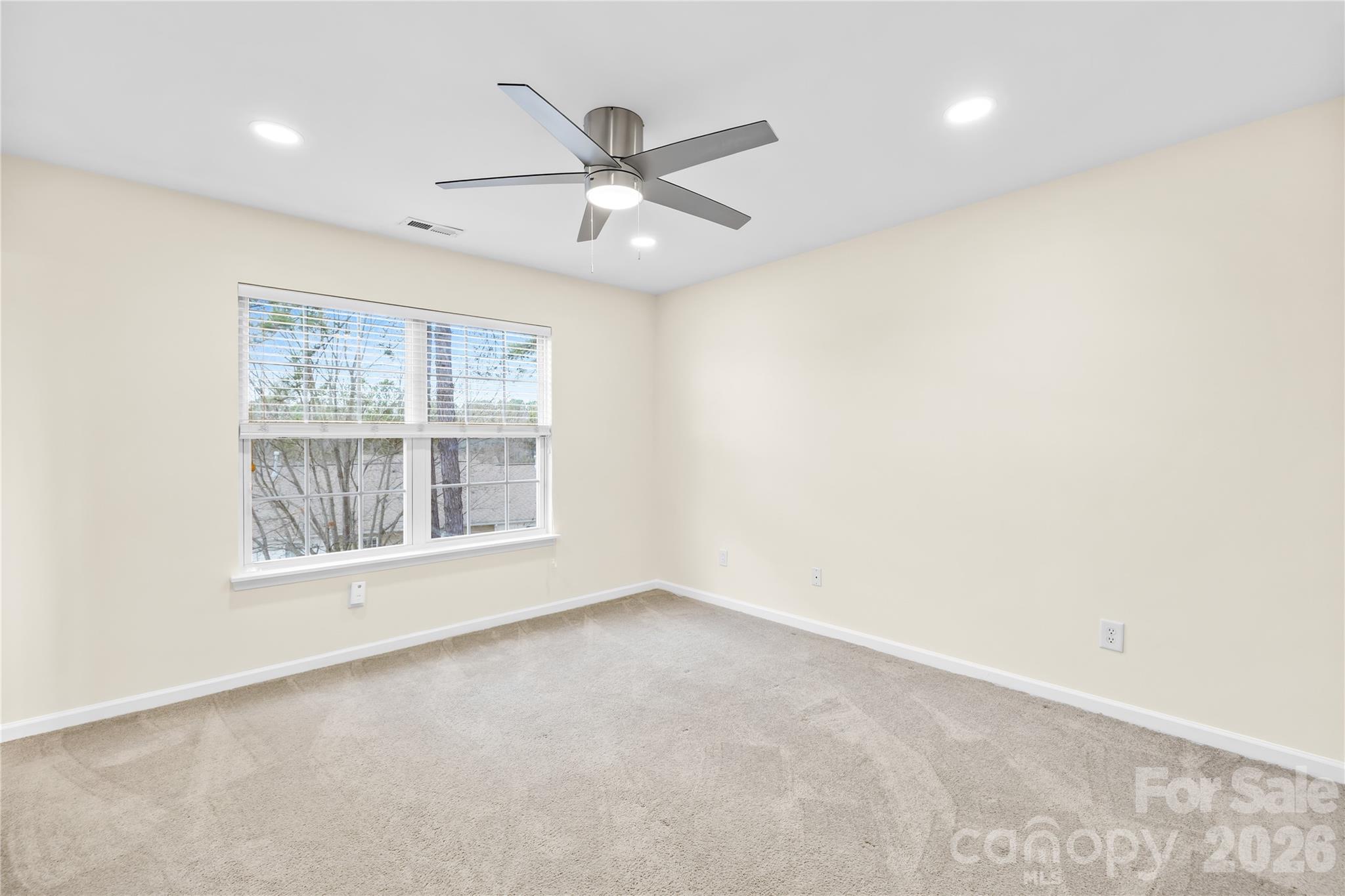 15558 Stronvar House Lane Charlotte NC 28277