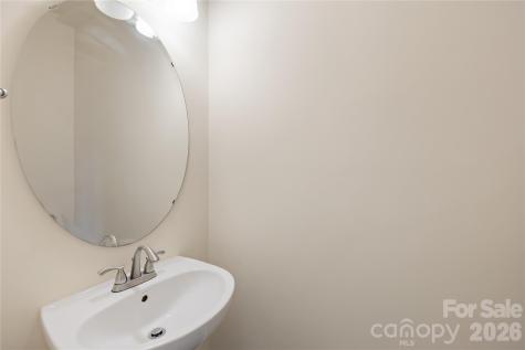 15558 Stronvar House Lane Charlotte NC 28277
