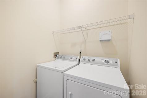 15558 Stronvar House Lane Charlotte NC 28277